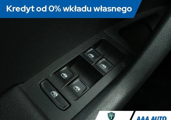 Skoda Octavia cena 39000 przebieg: 192873, rok produkcji 2016 z Gubin małe 254